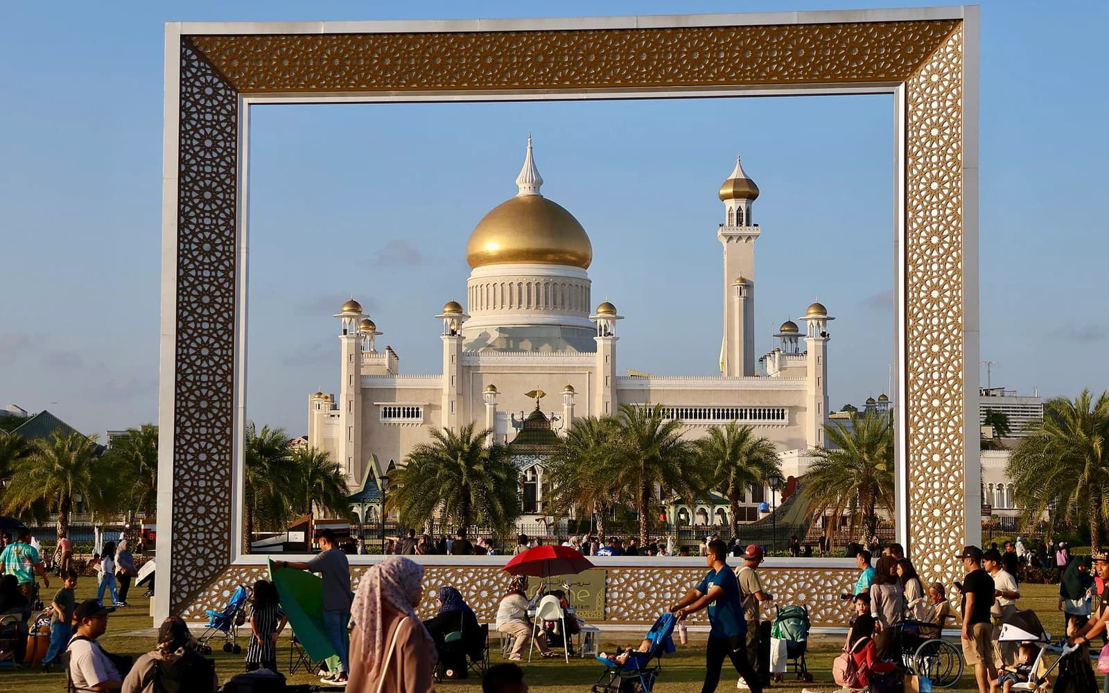 Brunei travel destination — Brunei travel guide