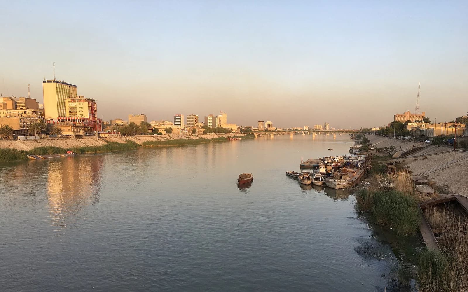 Iraq travel destination — Iraq travel guide