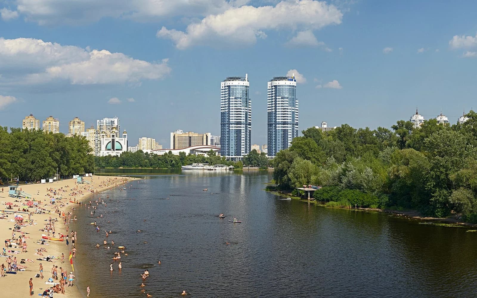 Ukraine travel destination — Ukraine travel guide